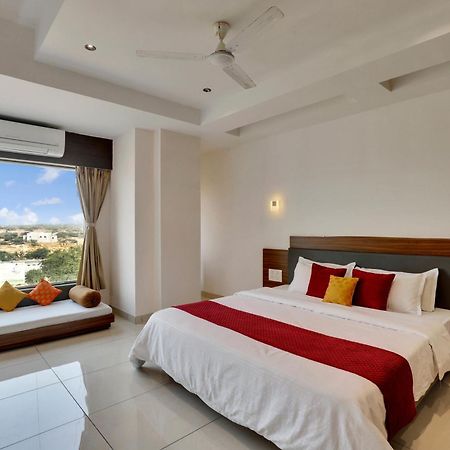 Goverdhan Greens Resort Dwarka L Hotels In Dwarka Exterior foto