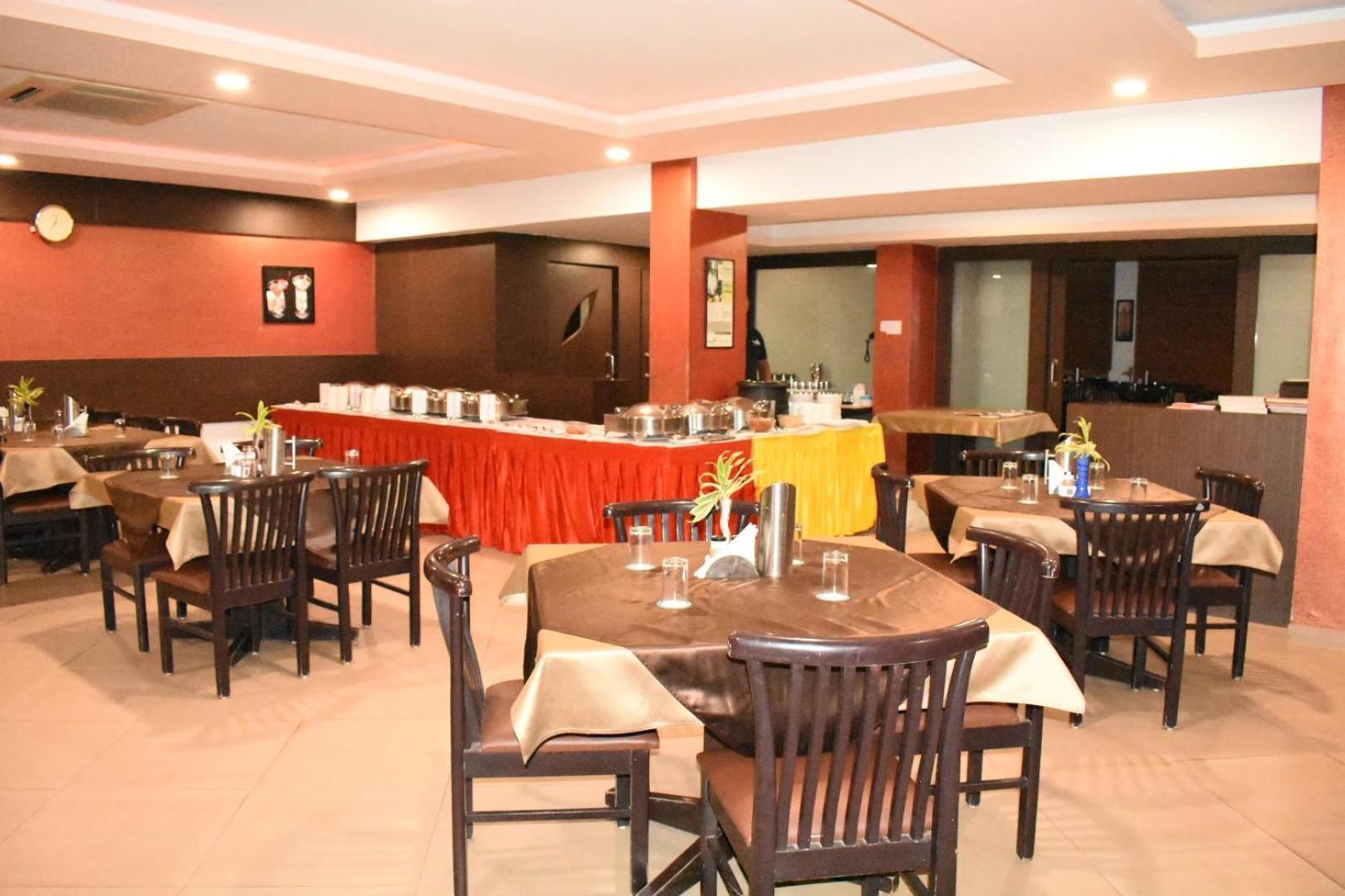 Goverdhan Greens Resort Dwarka L Hotels In Dwarka Exterior foto