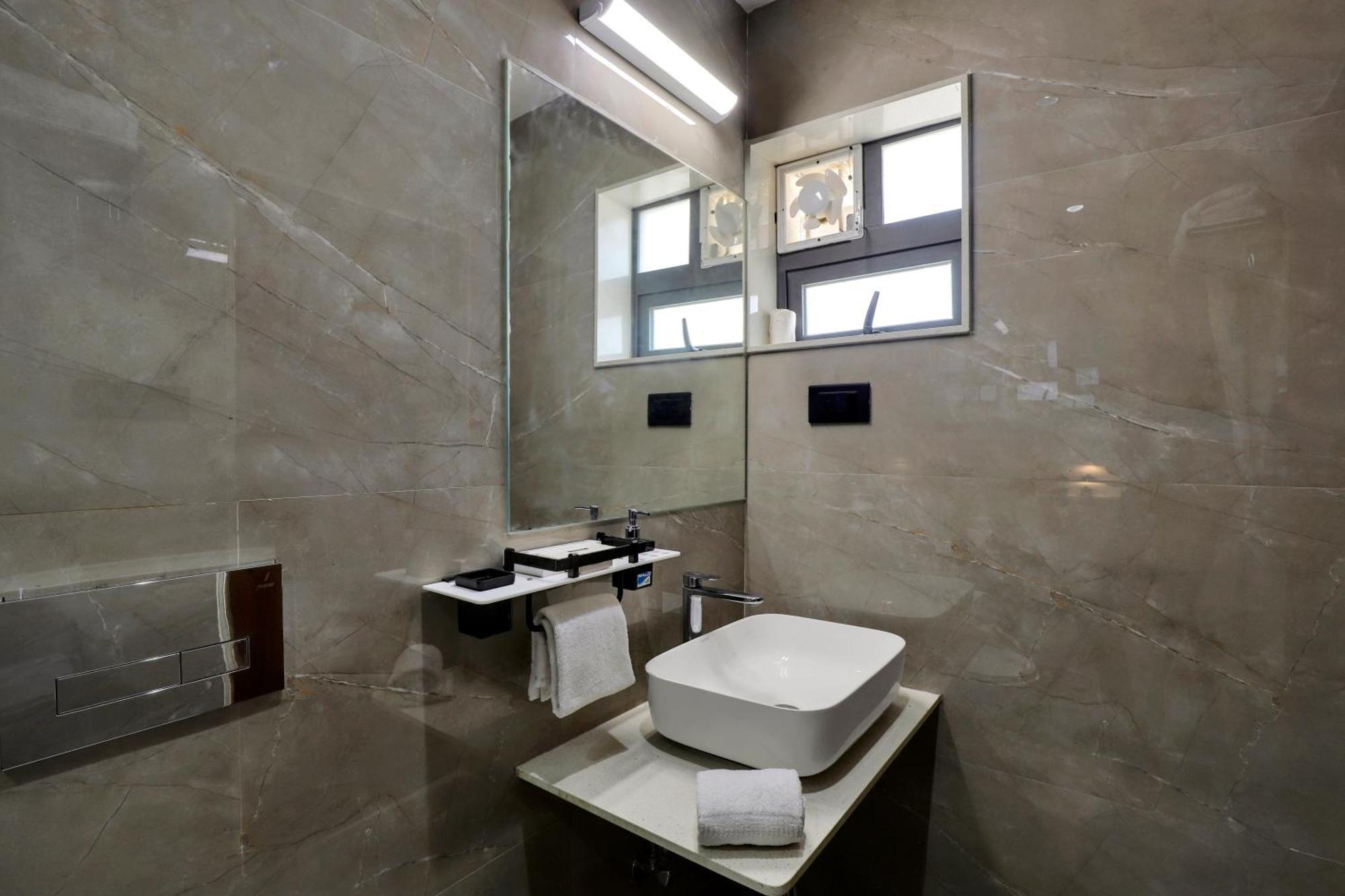 Goverdhan Greens Resort Dwarka L Hotels In Dwarka Exterior foto