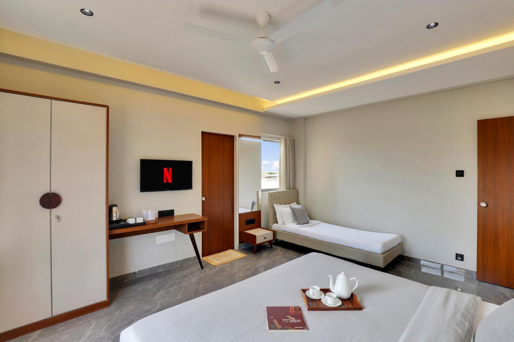 Goverdhan Greens Resort Dwarka L Hotels In Dwarka Exterior foto