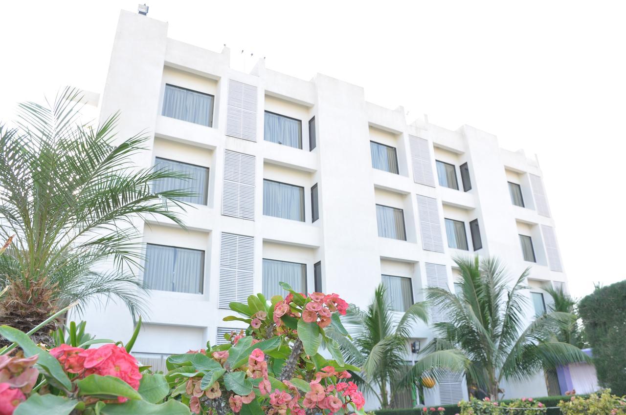 Goverdhan Greens Resort Dwarka L Hotels In Dwarka Exterior foto