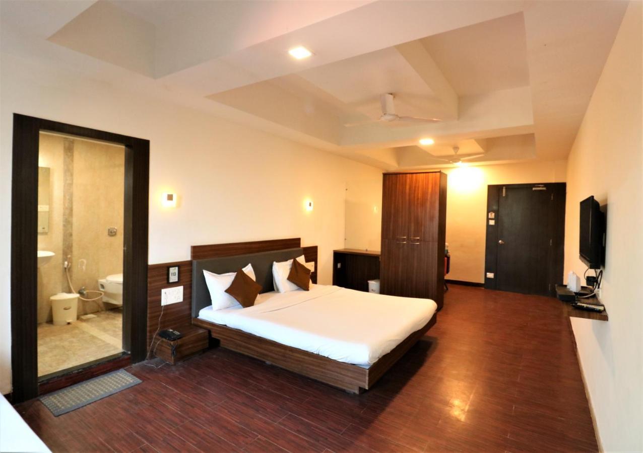 Goverdhan Greens Resort Dwarka L Hotels In Dwarka Exterior foto